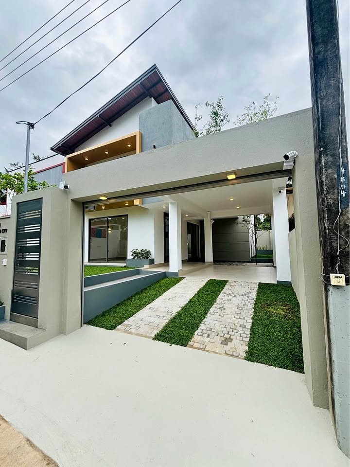 Brand New Two storey house for sale in Piliyandala,kesbawa